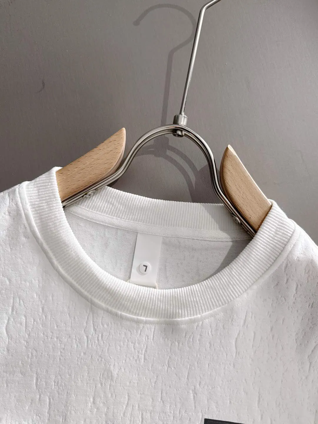 Quality 26ss New Arrival T ， ， T ， ， ！ 。 Size：M 4XL